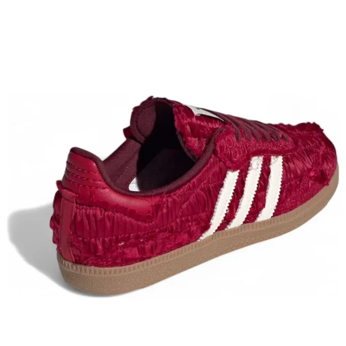 Adidas X Caroline Hu Samba OG „Satin Power Red”