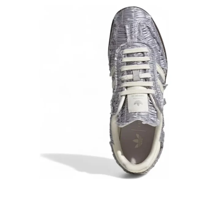 Adidas X Caroline Hu Samba OG „Satin Silver Metallic”