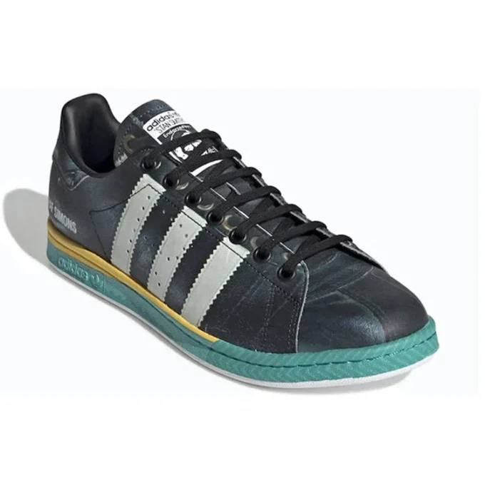 Adidas X Raf Simons Samba Stan „Trompe L’Oeil”
